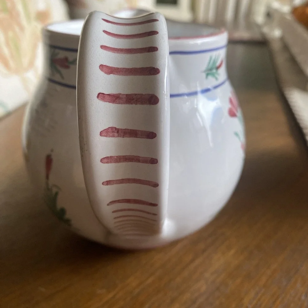 Italian Sberna Deruta Quimper Style Art Pottery Pitcher/Jug Gardening Scene